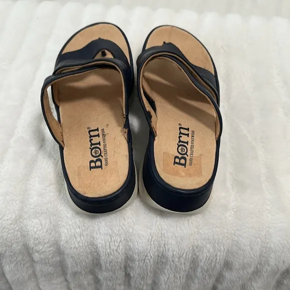 🌴 Born Platrorm Leather Sandal