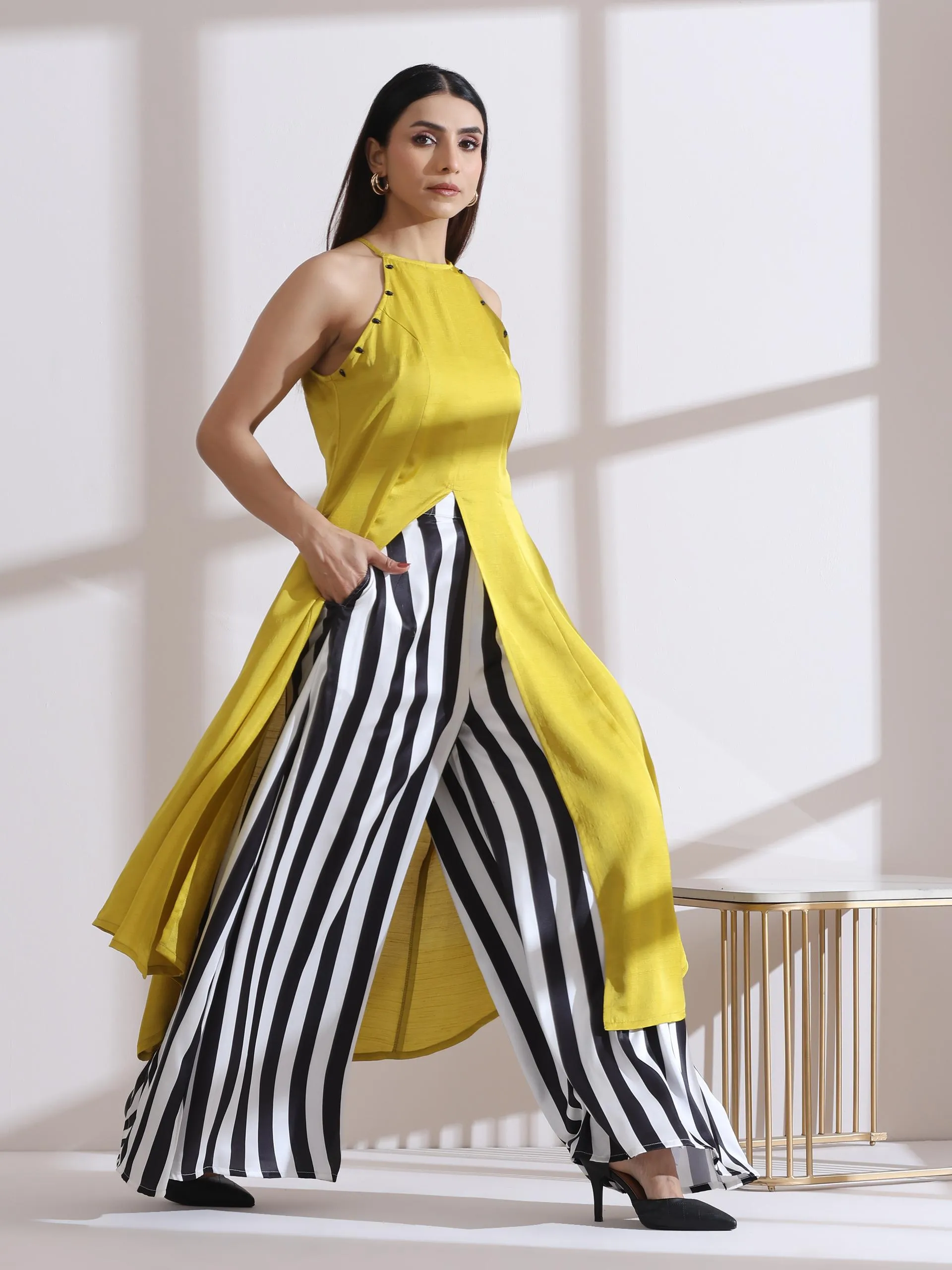 1 Pc Satin Zebra Stripe Plazzo Pant