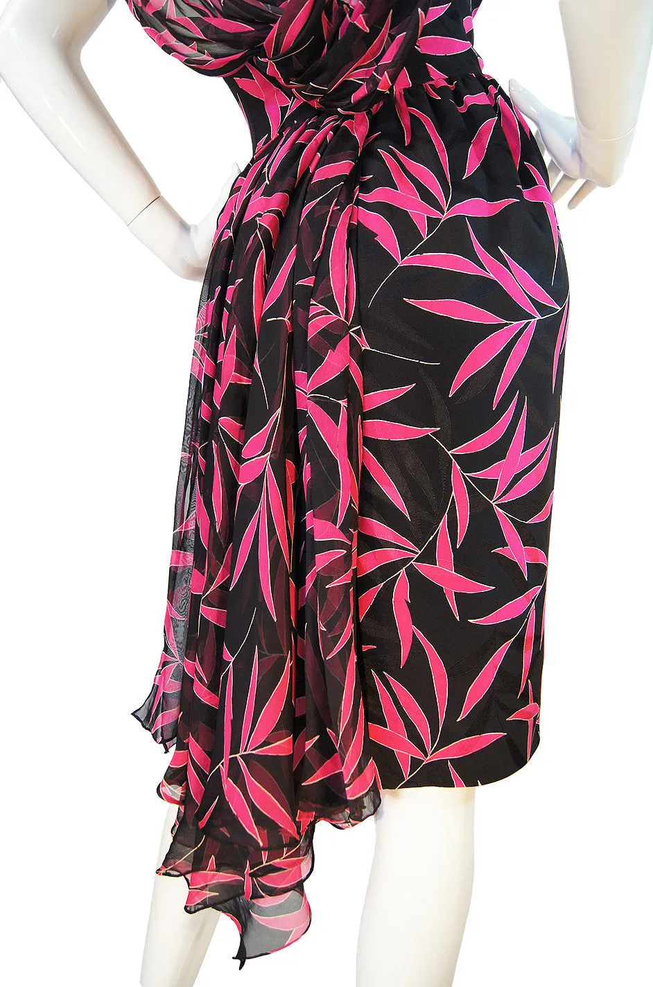 1970s Rare Valentino Silk Goddess Dress