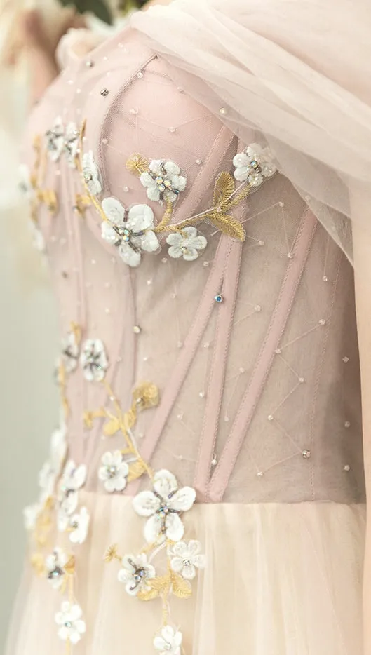 Cap Sleeves A Line Floor Length Elegant Tulle Prom Dress Unique Embroidery Prom Evening Dress SMT0717