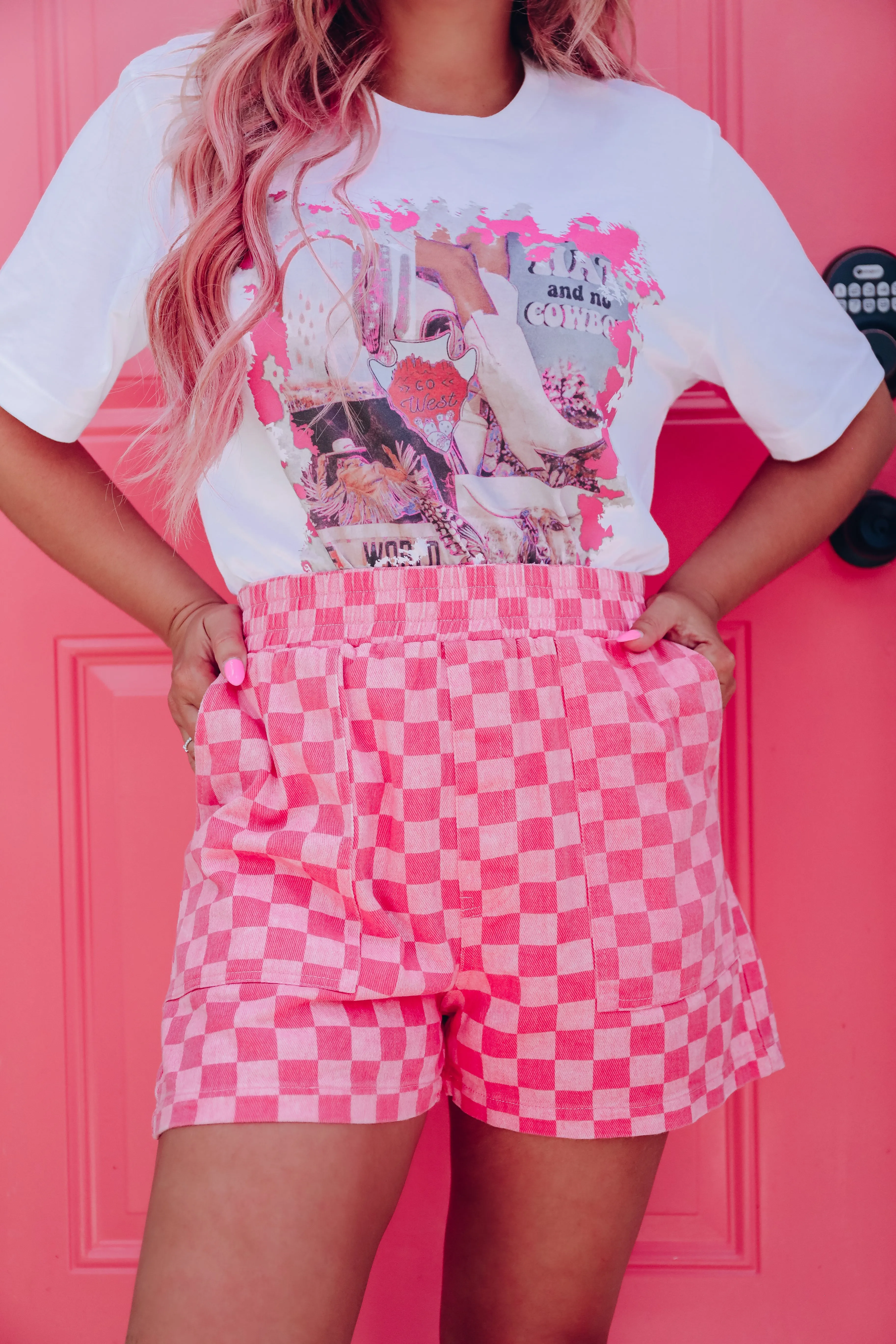 Charming Checkered Shorts - Pink