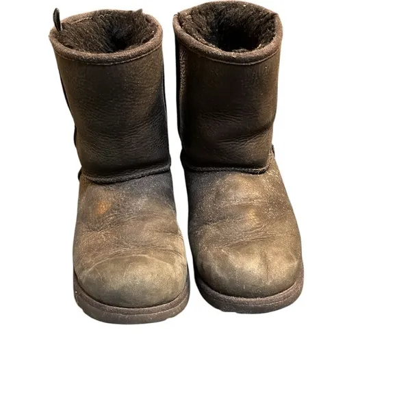 Classic Short Leather size 5