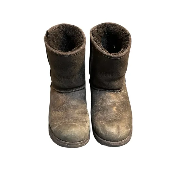 Classic Short Leather size 5