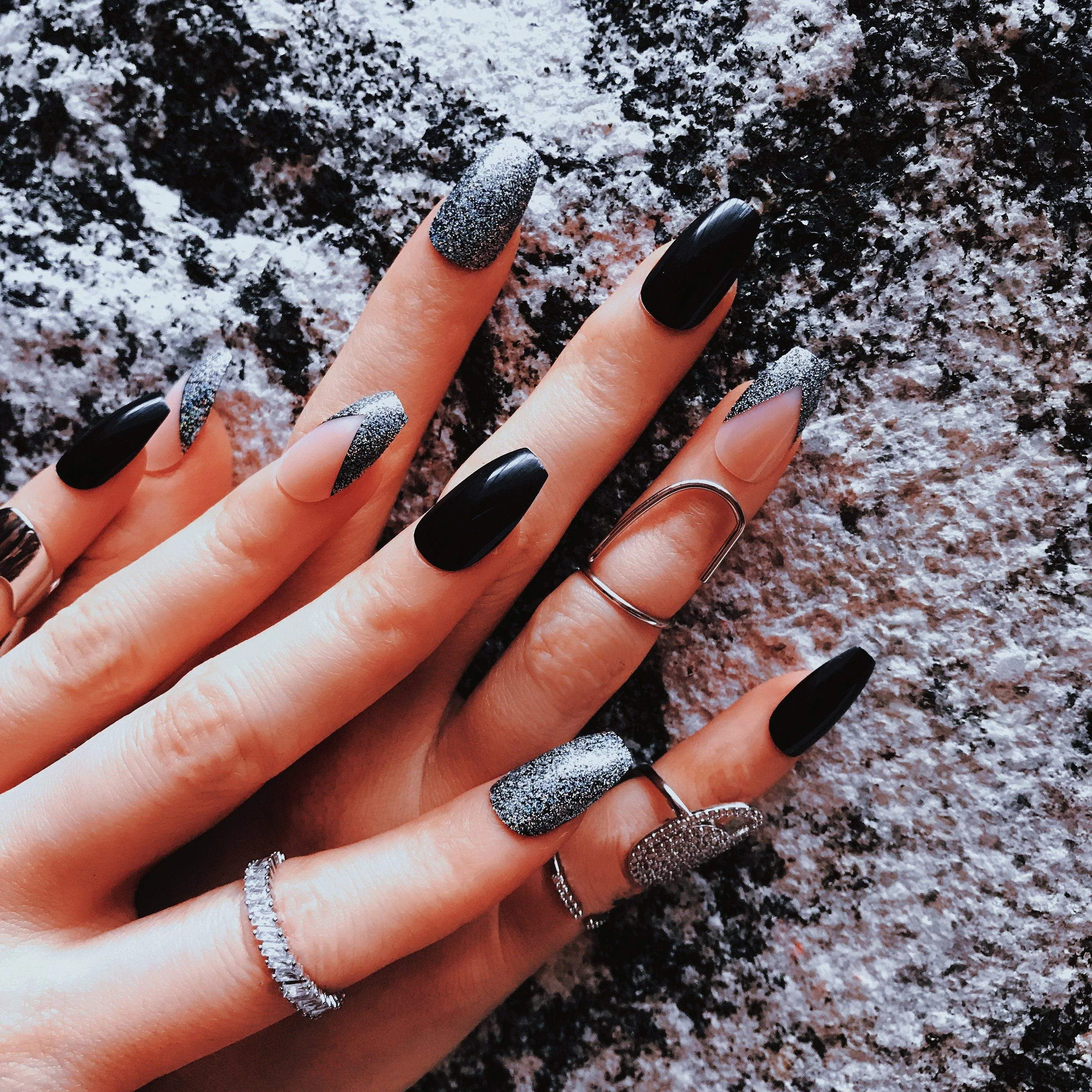 Coffin Party Queen