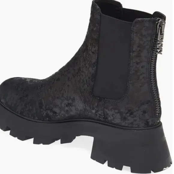 DKNY Sasha Lug Chelsea Boot Black NWOT