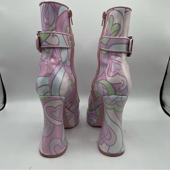 Dolls Kill x Sugar Thrillz Swinging Scene Platform Boots Size 7M