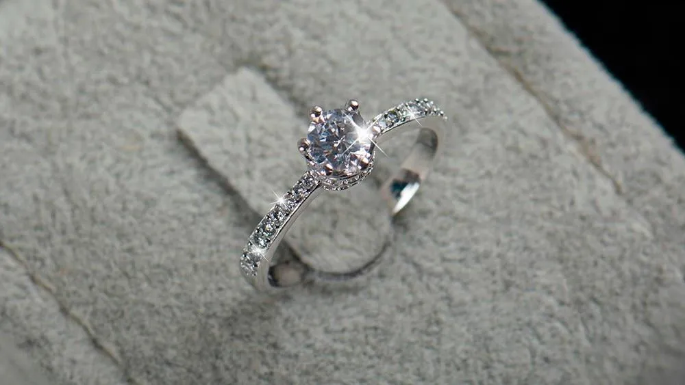 Elegant Crown Ring of Princess