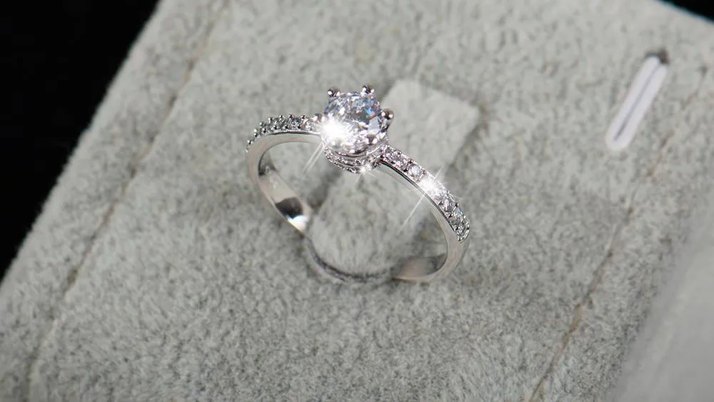 Elegant Crown Ring of Princess