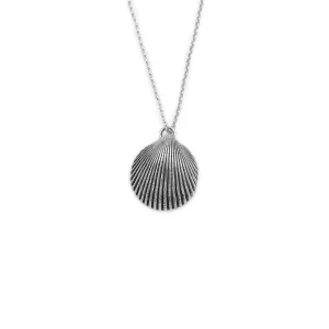 Elegant Shell Charm