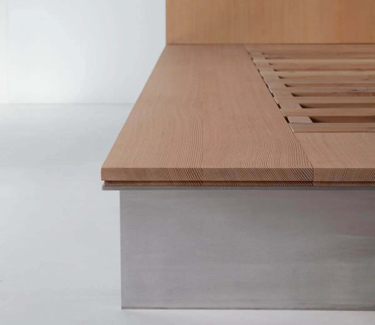 Element bed