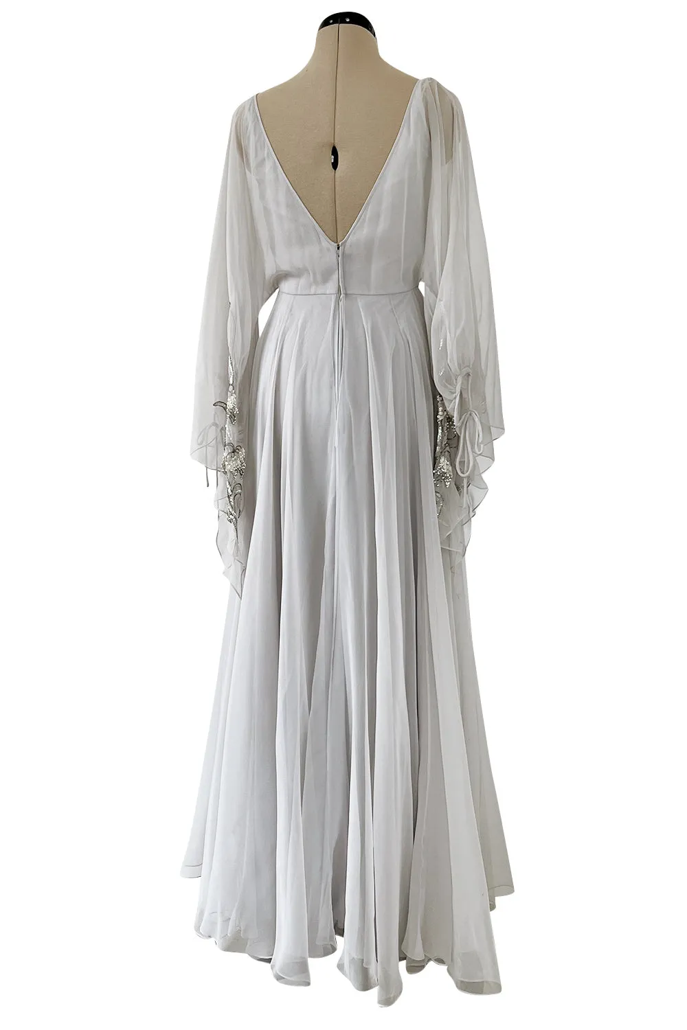 Magical 1970s Jean Varon Palest Silver Grey Chiffon Dress w Amgel Sleeves & Sequins
