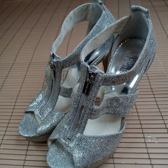 Michael Kors women's platform stiletto 5&quot; heel fro