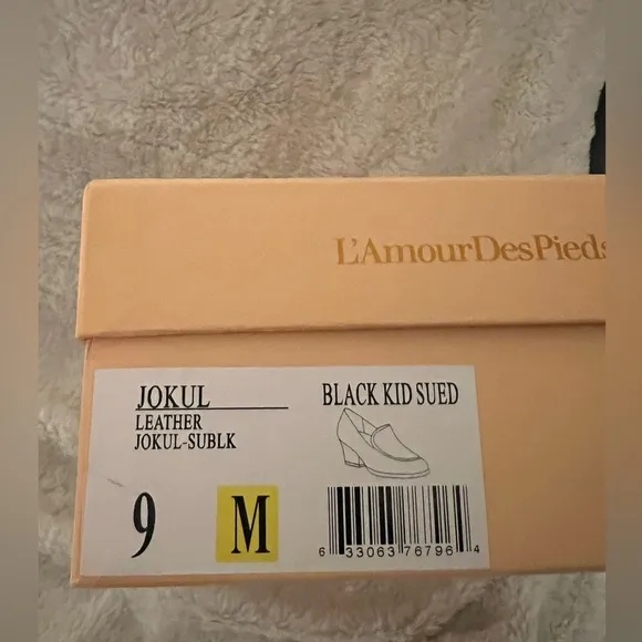 New In Box L’Amour De Pied Jokul Size 9M - Black