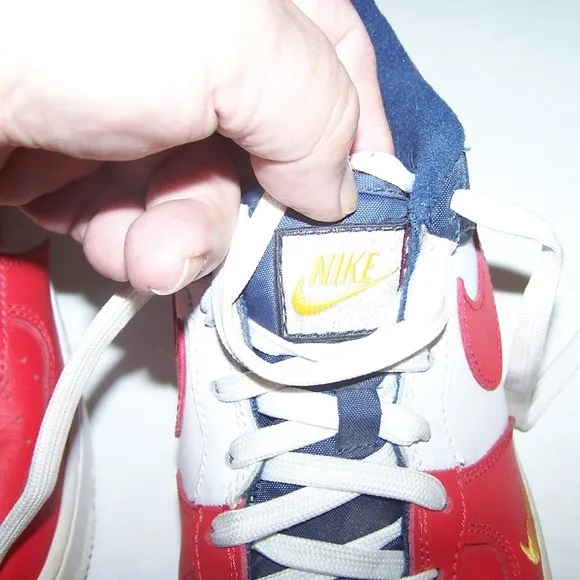 NIKE AIR  AIR FORCE 1 LV8 &quot; INDEPENDENCE DAY &quot; SNEAKERS 820438-603