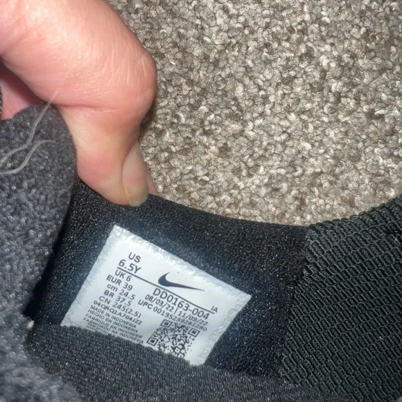 NIKE Free Run 2 Sneakers NWOT