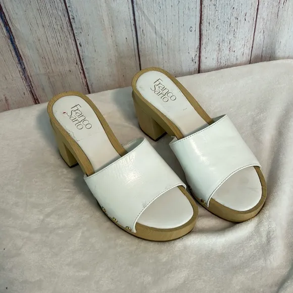 NWOT Franco Sarto Capri 3 Clog Sandal