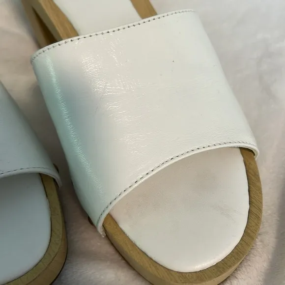 NWOT Franco Sarto Capri 3 Clog Sandal