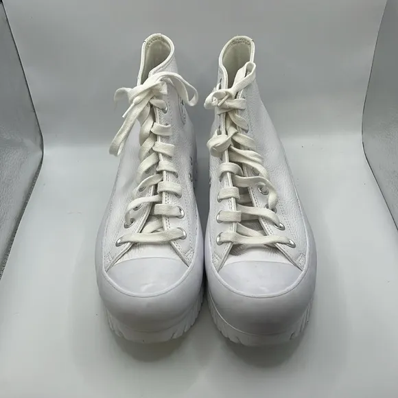NWT Converse Lugged 2.0 Platform Shoe Sneakers High Top White Leather Mens 8