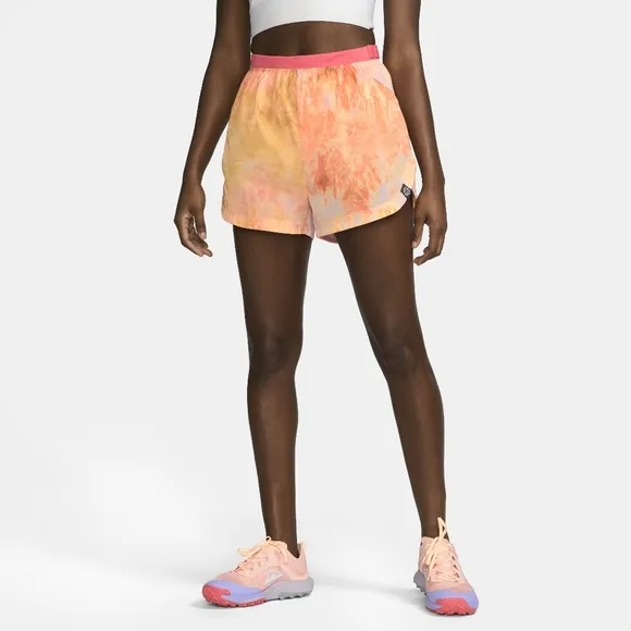 NWT Nike Trail Sea Coral/Pearl Pink Dri-FIT Repel Mid-Rise 3&quot; Running Shorts XL