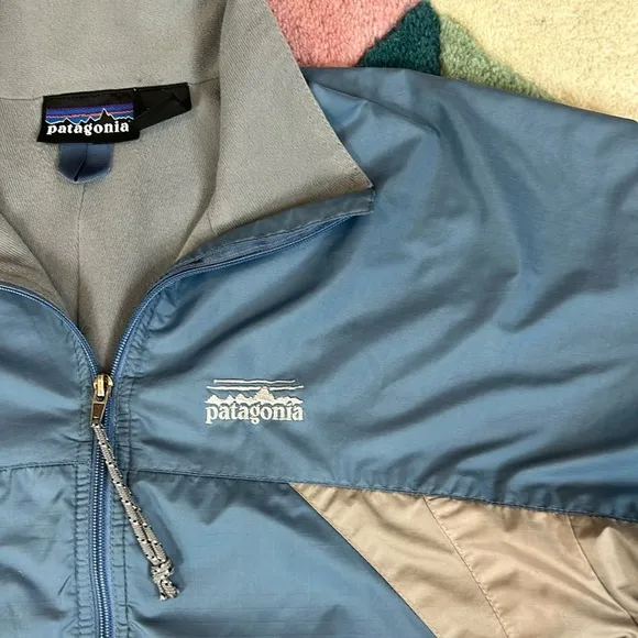 Patagonia Lightweight Vintage Outdoor Zip Up Storm Jacket Wind Resistant Medium
