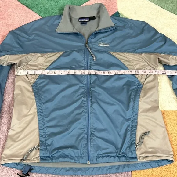 Patagonia Lightweight Vintage Outdoor Zip Up Storm Jacket Wind Resistant Medium
