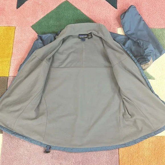 Patagonia Lightweight Vintage Outdoor Zip Up Storm Jacket Wind Resistant Medium