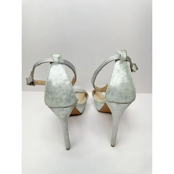 Pelle Moda Onora Sandal Size 9 Silver Metallic Suede Ankle Strap Rhinestone