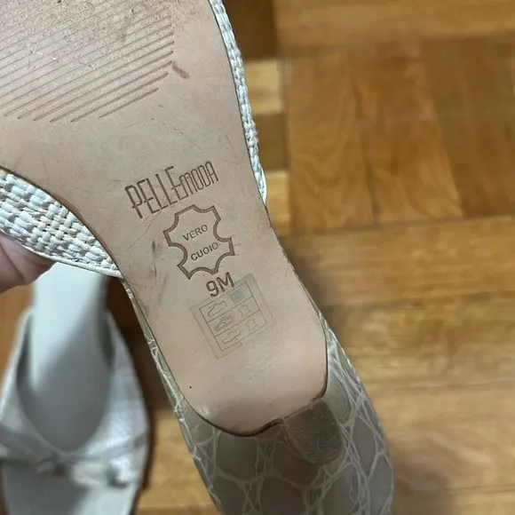 Pelle Moda Open Toed Heels