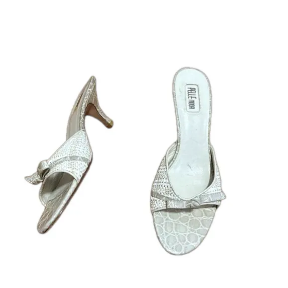 Pelle Moda Open Toed Heels