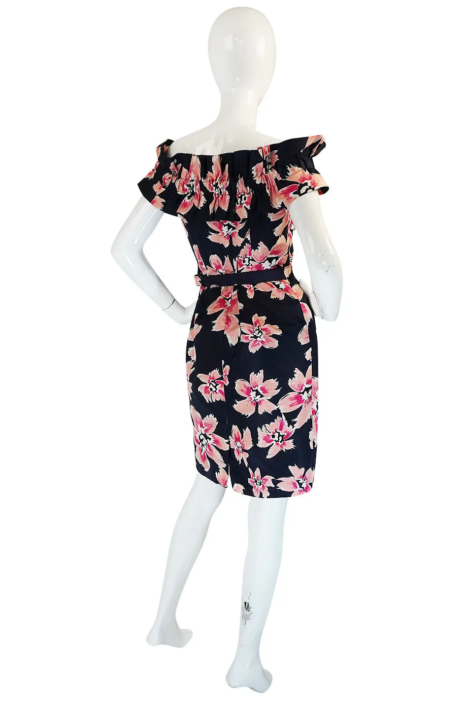 Resort 2009 Christian Dior Off Shoulder Floral Print Dress