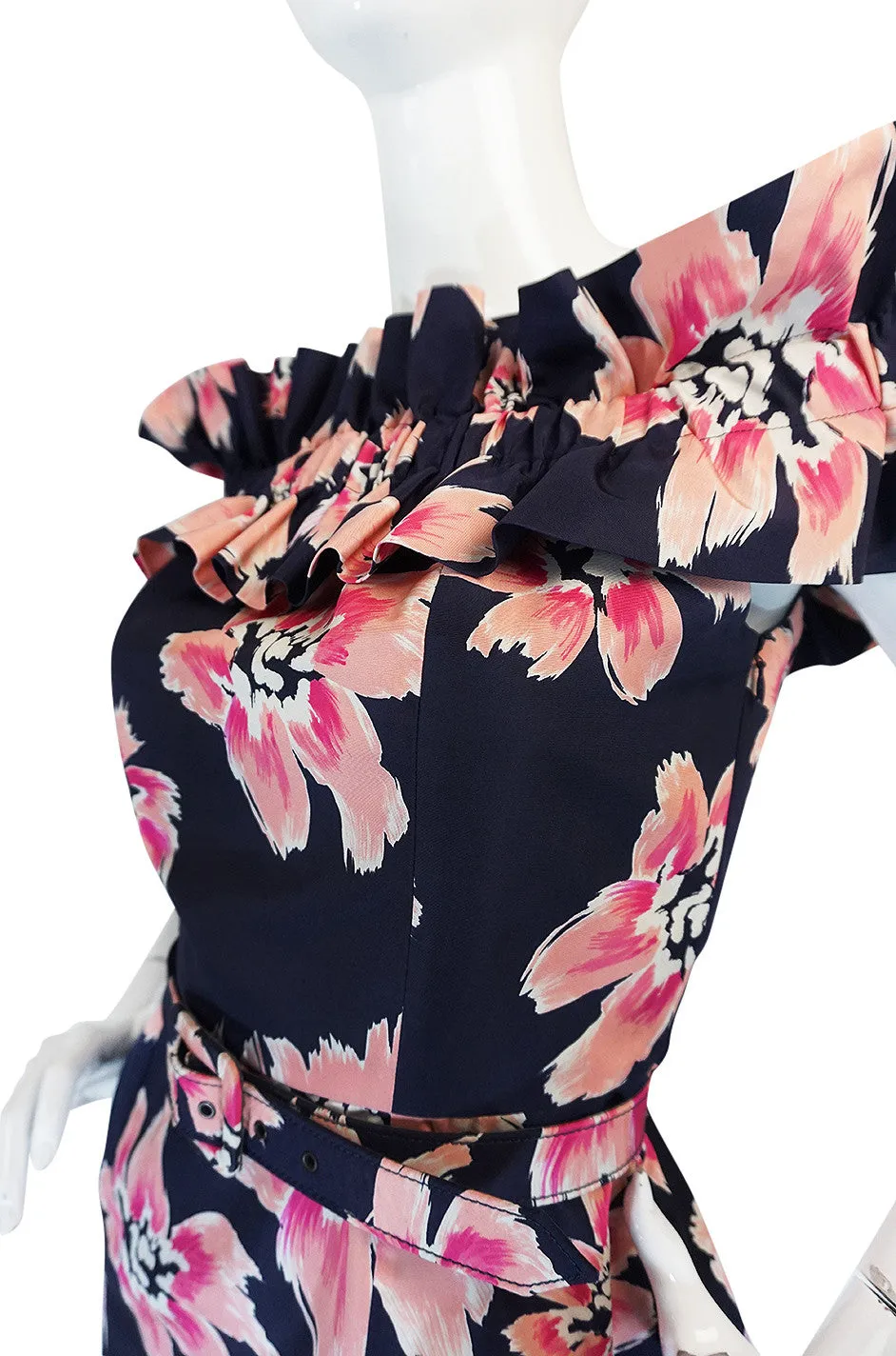 Resort 2009 Christian Dior Off Shoulder Floral Print Dress