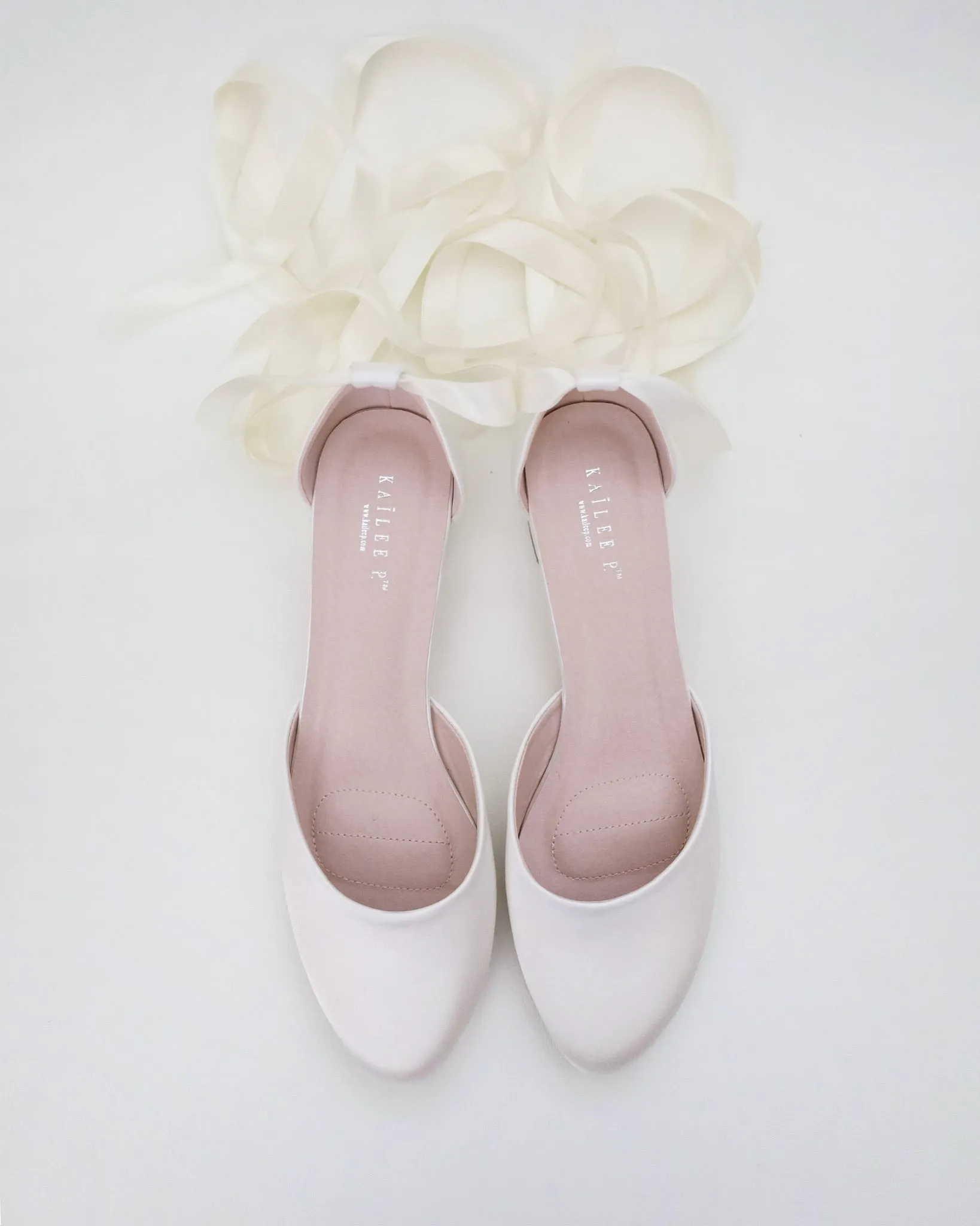 Round Toe Satin Block Heel with Ballerina Lace Up