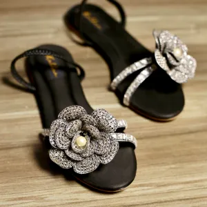 Tessa Flat