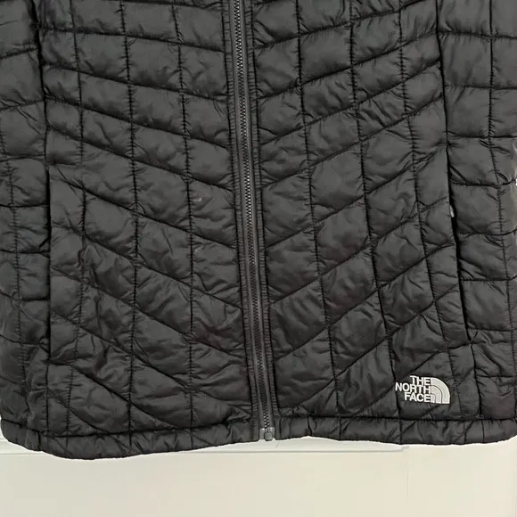 The North Face Thermoball Quilted Vest Black Womens Size Small Lightweigt