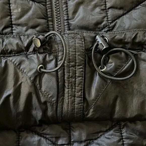 The North Face Thermoball Quilted Vest Black Womens Size Small Lightweigt
