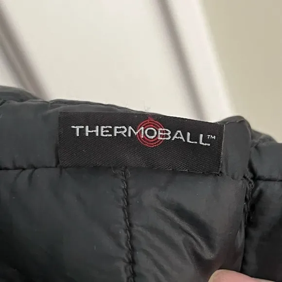 The North Face Thermoball Quilted Vest Black Womens Size Small Lightweigt