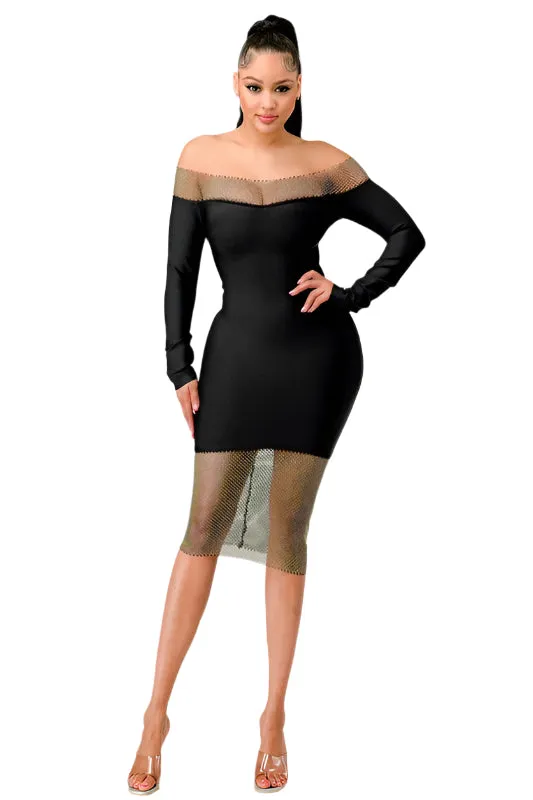Timeless Elegance - Sleek Black Fitted Dress