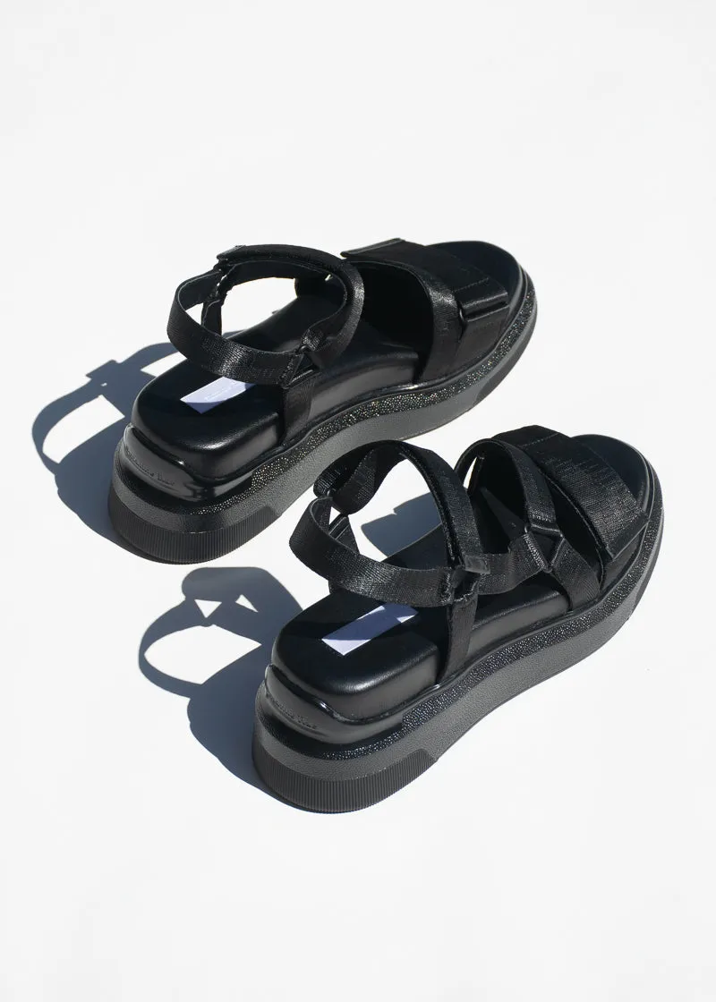 VELCRO SANDAL