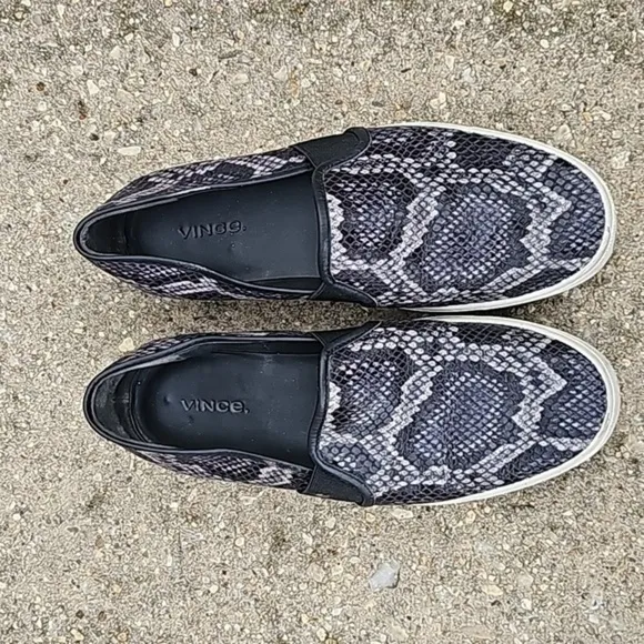 VINCE. Womens Granite Gray Snake Padded Blair-5 Round Toe Platform Slip On Leath