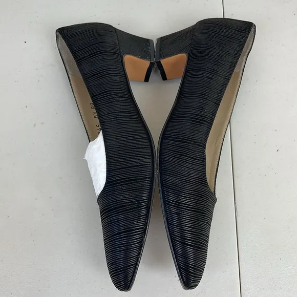 Vintage Salvatore Ferragamo Heels Sz 8.5AA